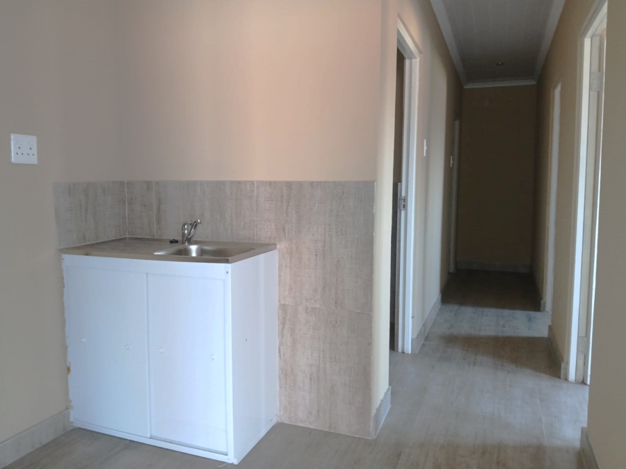 To Let Commercial Property for Rent in Waterval East North West